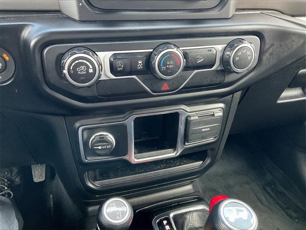 Used 2021 Jeep Wrangler Unlimited Sport image 24