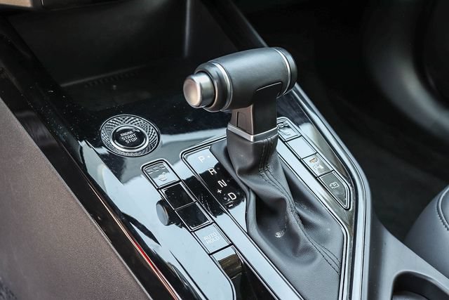 Certified 2025 Kia Niro EX FWD image 20
