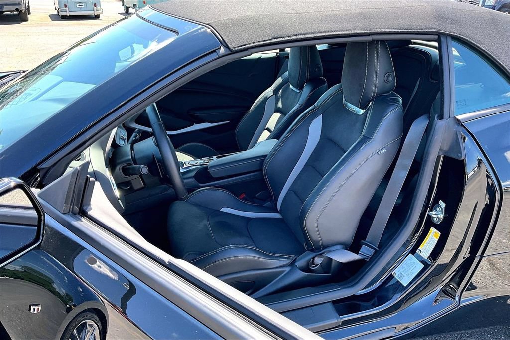 Used 2023 Chevrolet Camaro SS RWD image 23
