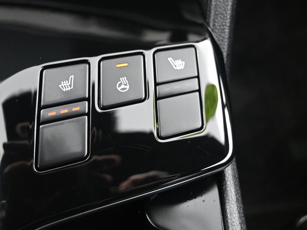 Certified 2025 Kia Sportage X-Pro image 24