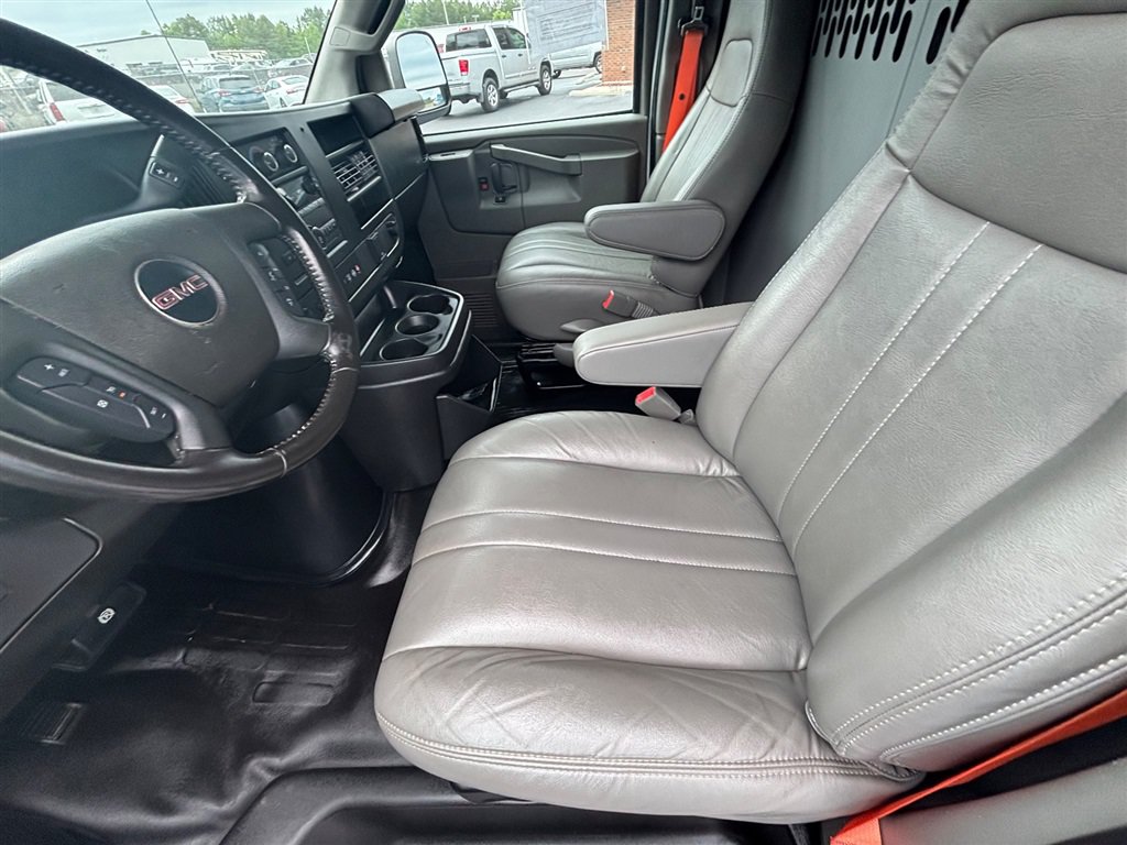 Used 2023 GMC Savana 2500 w/ Driver Convenience Package RWD image 14