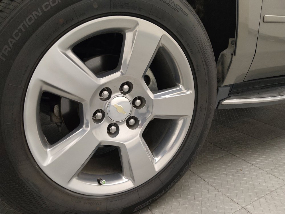 Used 2019 Chevrolet Tahoe Premier RWD image 31