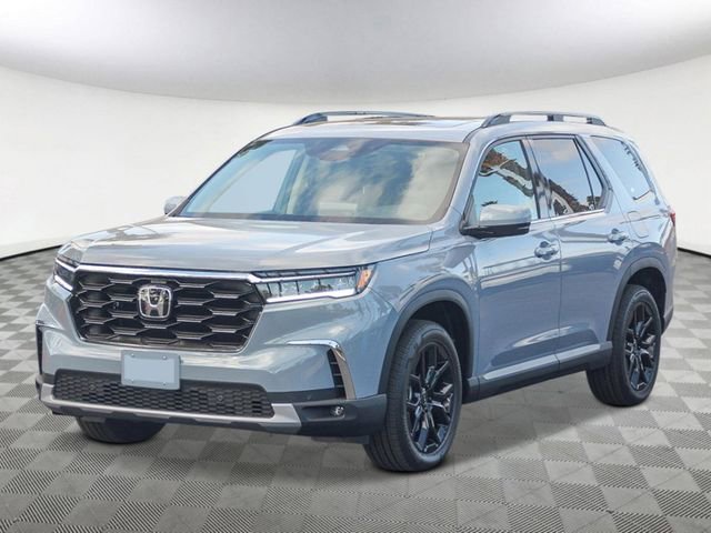 New 2025 Honda Pilot Touring image 2