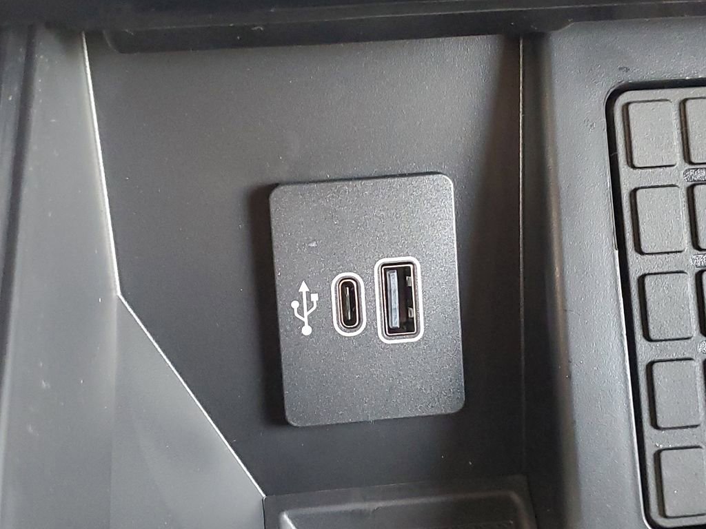 New 2026 Ford F150 Platinum w/ Equipment Group 702A High image 24