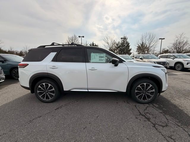 New 2026 Nissan Pathfinder Platinum w/ Cargo Package image 4