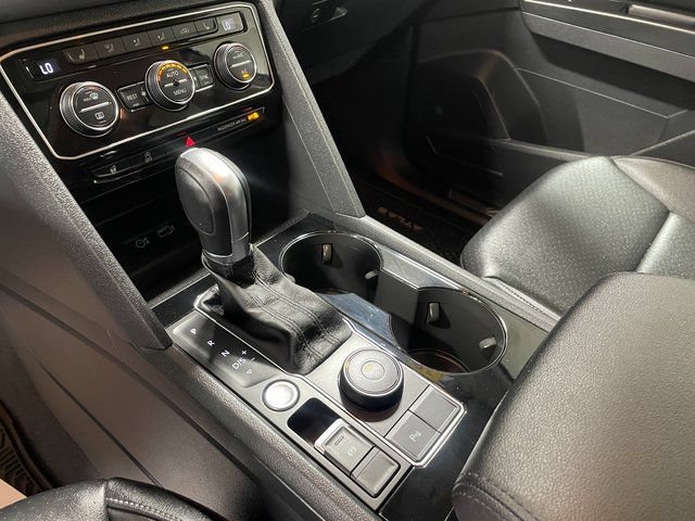 Used 2019 Volkswagen Atlas SEL AWD/4WD image 17