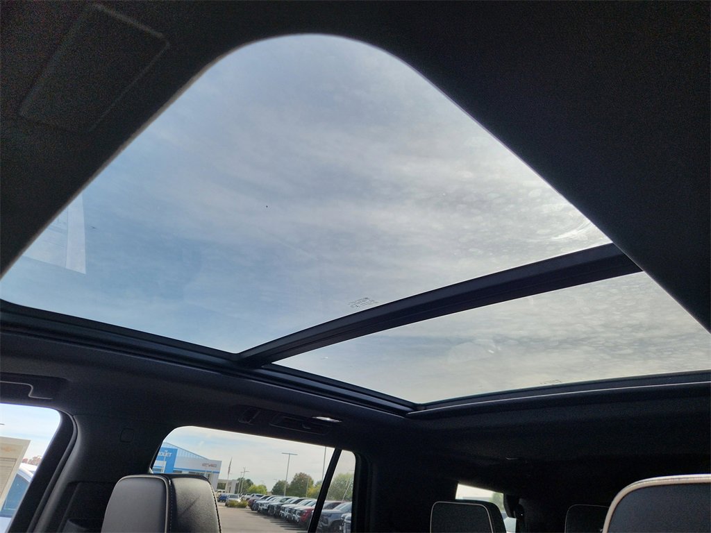 New 2026 Chevrolet Tahoe Premier image 23