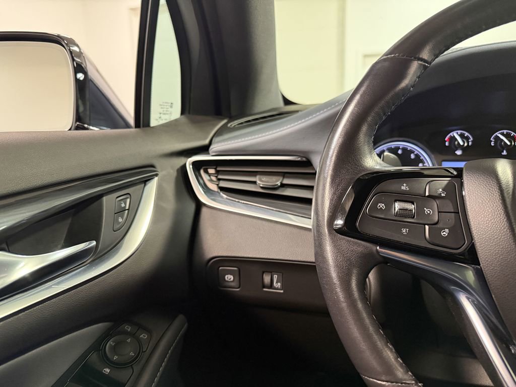 Used 2023 Buick Enclave Essence AWD/4WD image 76