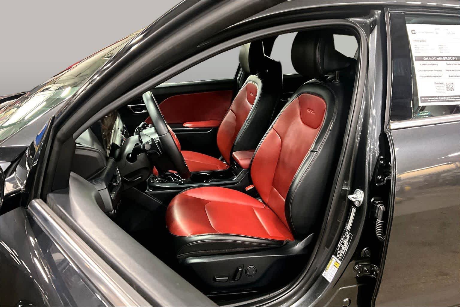 Used 2025 Kia K4 GT-Line w/ GT-Line Premium Package FWD image 9