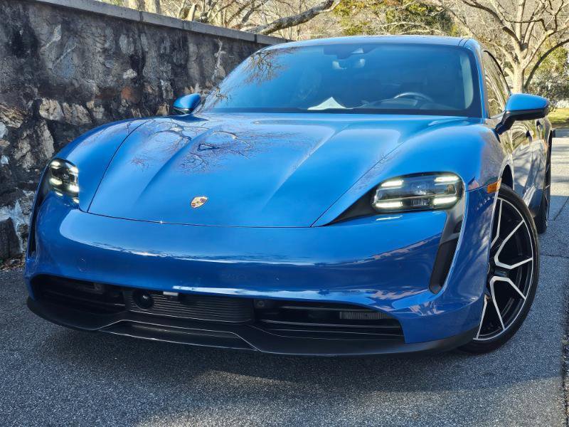 Used 2023 Porsche Taycan w/ Premium Package image 89
