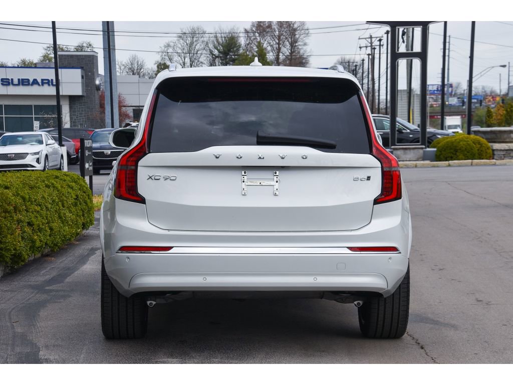 Certified 2025 Volvo XC90 B6 Ultra image 5