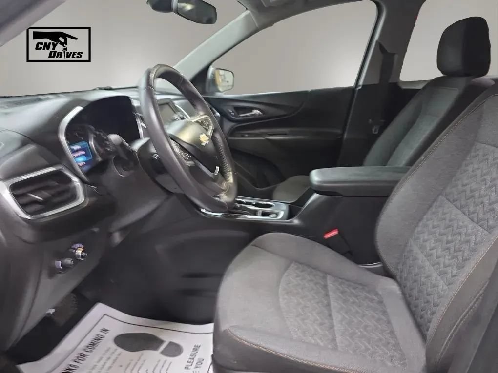 Used 2022 Chevrolet Equinox LT AWD/4WD image 9