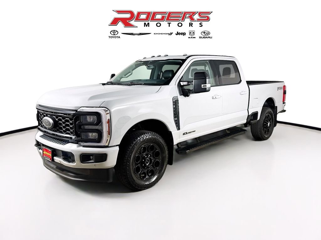Used 2025 Ford F350 Lariat w/ Lariat Ultimate Package AWD/4WD image 3