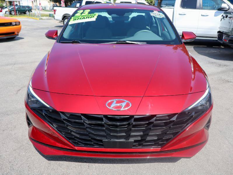 Used 2023 Hyundai Elantra SEL w/ Convenience Package FWD image 9
