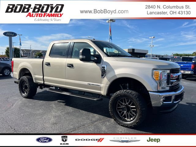 Used 2017 Ford F250 XLT w/ XLT Value Package AWD/4WD image 1