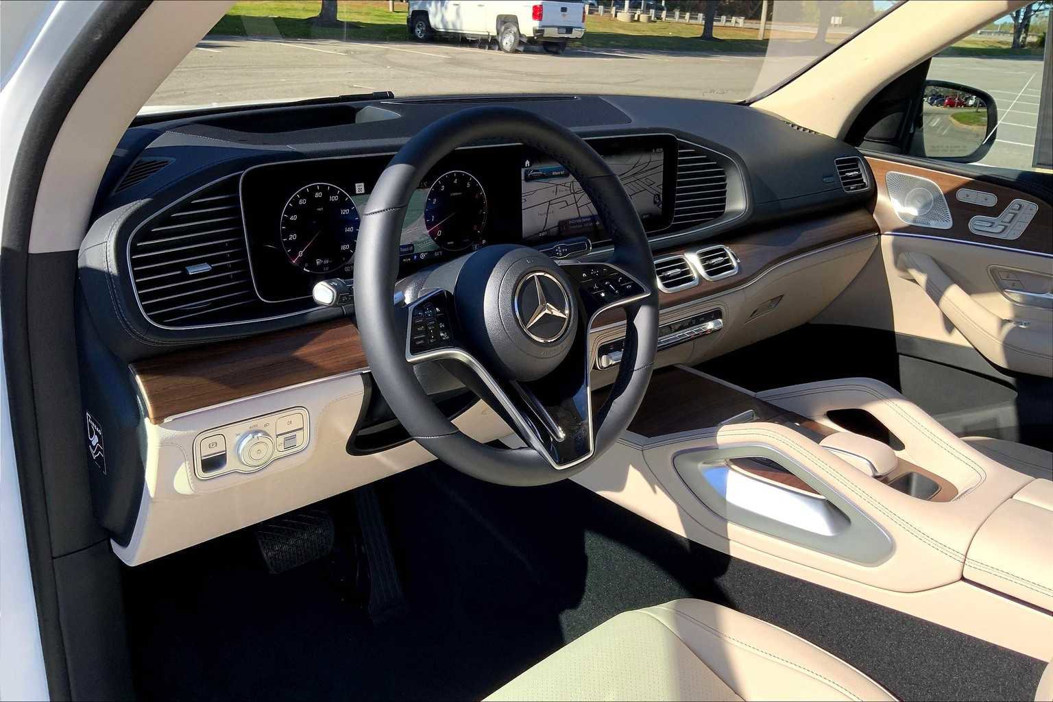 New 2026 Mercedes-Benz GLE 450 4MATIC image 9