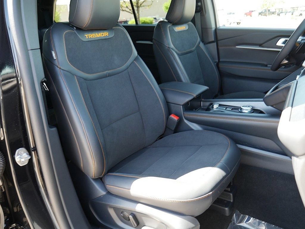 New 2026 Ford Explorer Tremor w/ Tremor Convenience Package AWD/4WD image 37