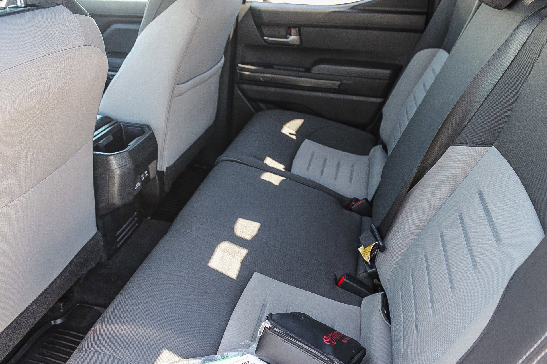 Used 2024 Toyota Tacoma TRD Sport w/ TRD Sport Upgrade Package image 19