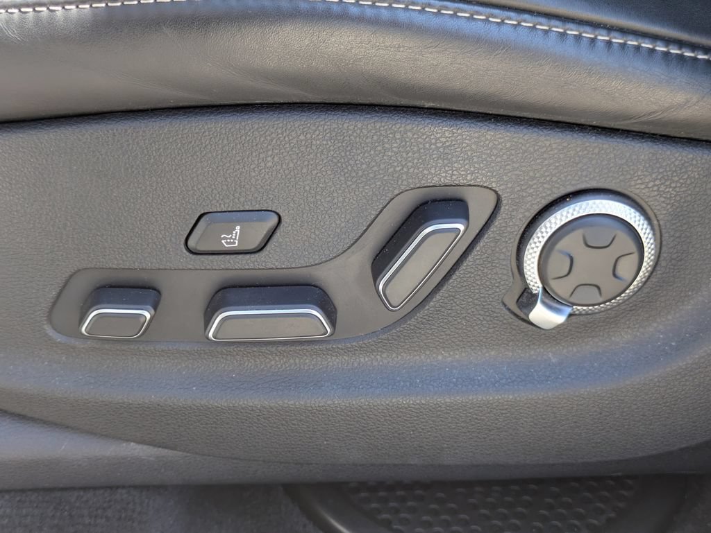Used 2024 Genesis GV80 3.5T w/ Prestige Package AWD/4WD image 15