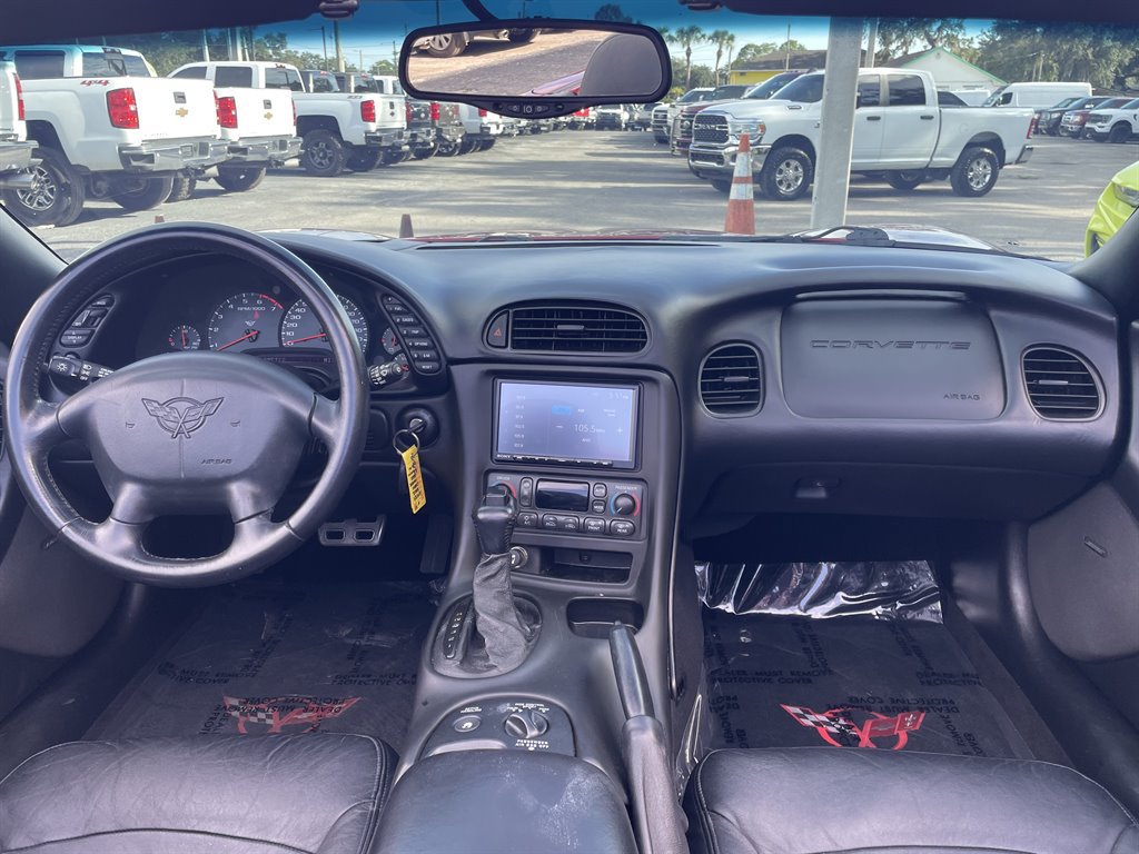 Used 2002 Chevrolet Corvette Convertible w/ Preferred Equipment Group2 RWD image 5