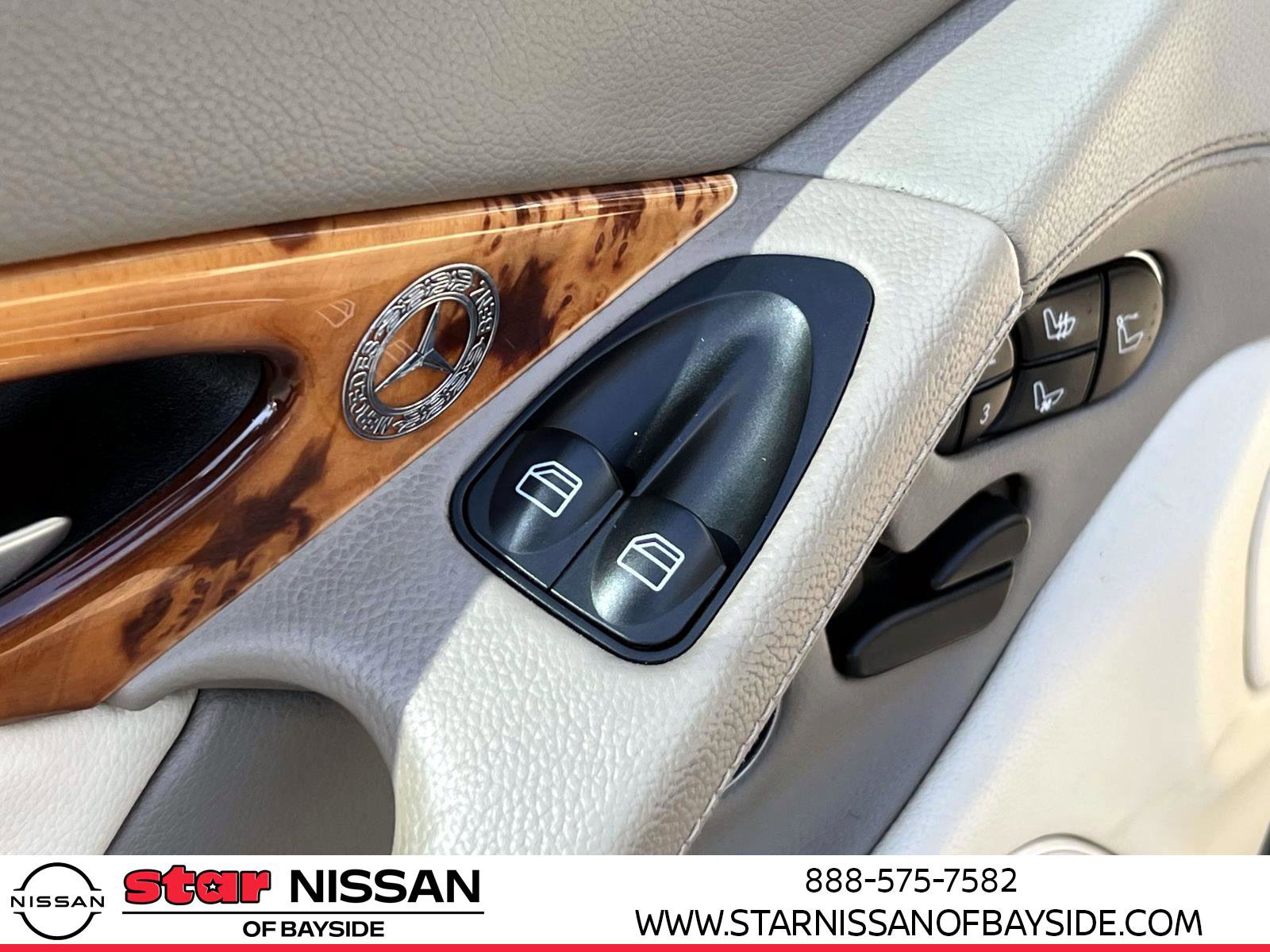 Used 2009 Mercedes-Benz SL 550 image 15
