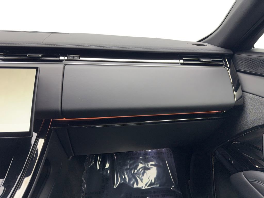 Used 2024 Land Rover Range Rover Sport Dynamic SE image 56