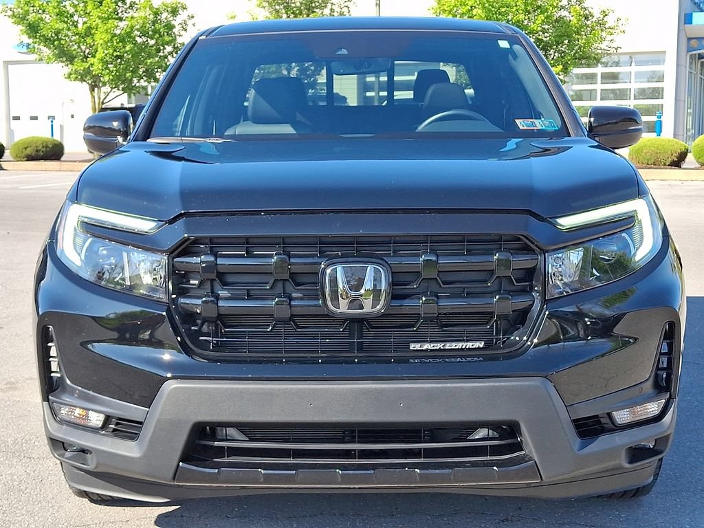 Used 2025 Honda Ridgeline Black Edition image 5