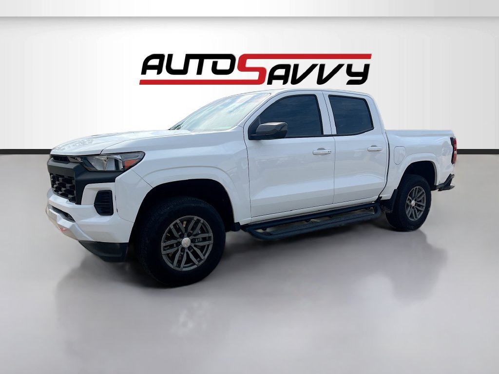 Used 2025 Chevrolet Colorado LT RWD image 3