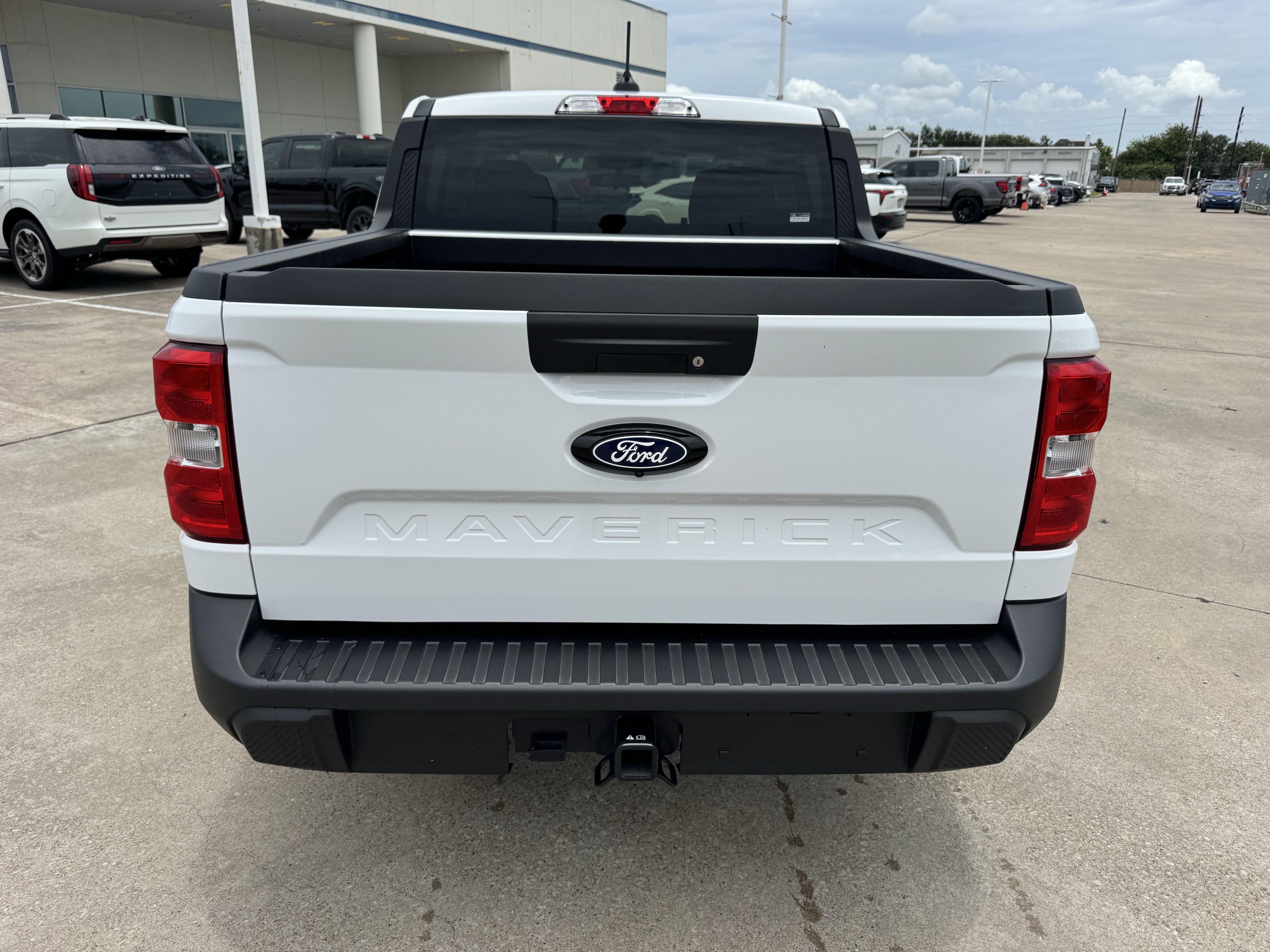 New 2026 Ford Maverick XLT w/ XLT Luxury Package AWD/4WD image 7