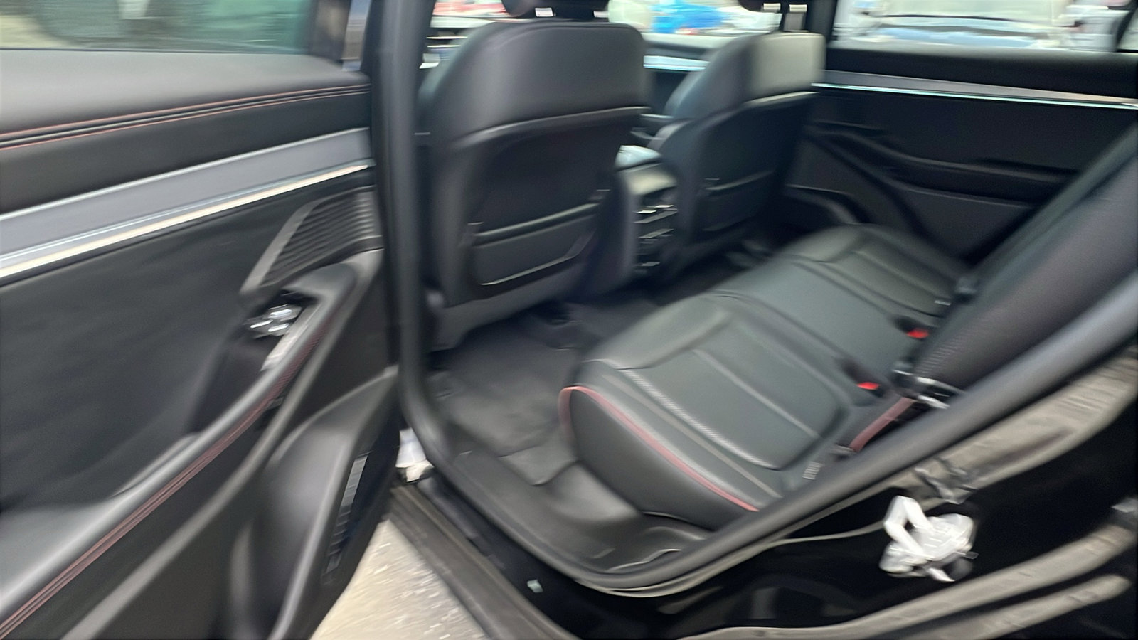 Used 2024 Jeep Wagoneer Launch Edition image 25