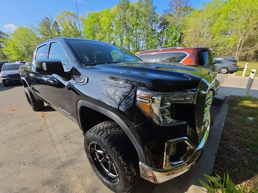 Used 2020 GMC Sierra 1500 SLT w/ SLT Premium Plus Package image 2