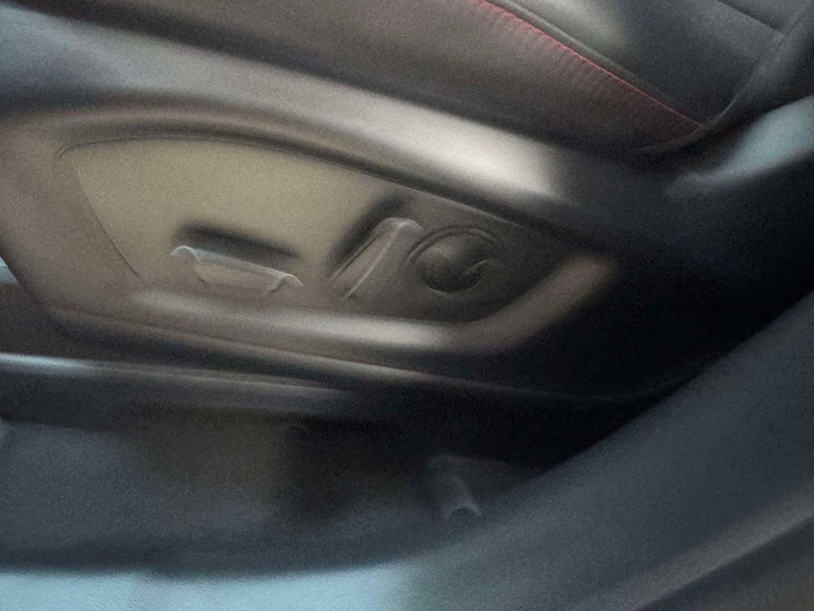 Certified 2026 Ford Explorer ST-Line w/ ST-Line Street Pack image 23