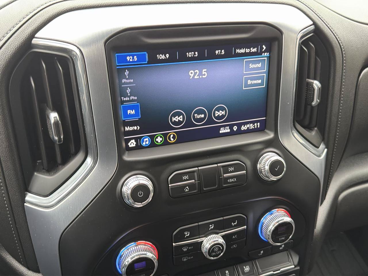 Used 2021 GMC Sierra 1500 SLE AWD/4WD image 21
