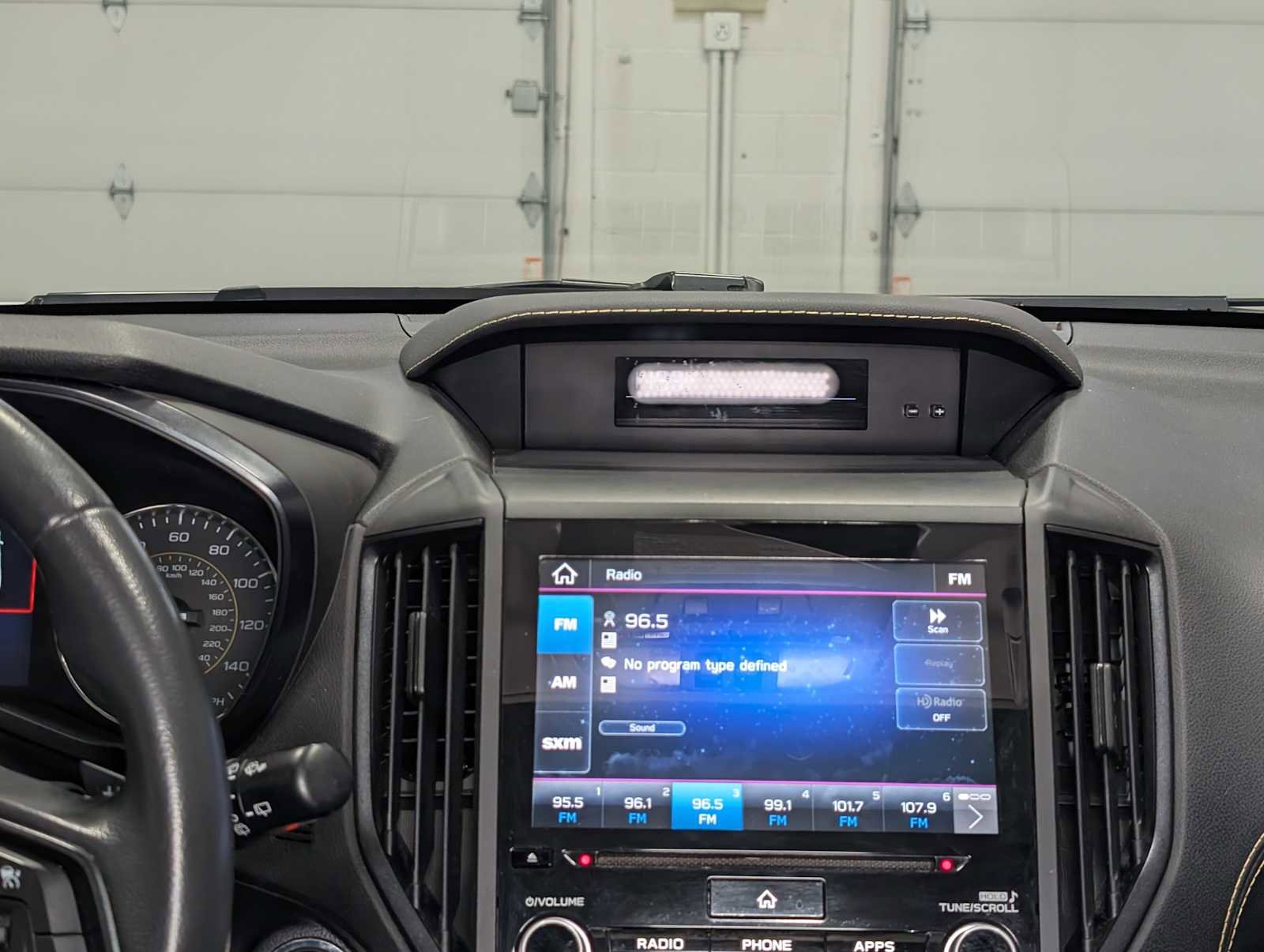 Used 2021 Subaru Crosstrek 2.5i Sport w/ Moonroof Package image 19