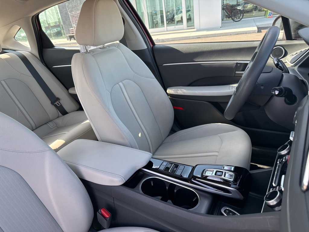 Used 2023 Hyundai Sonata SEL image 7