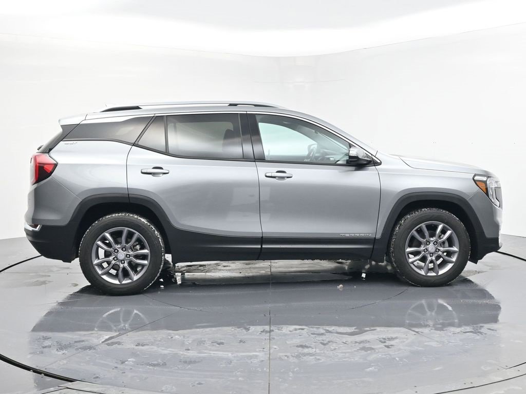 Certified 2023 GMC Terrain SLT image 6