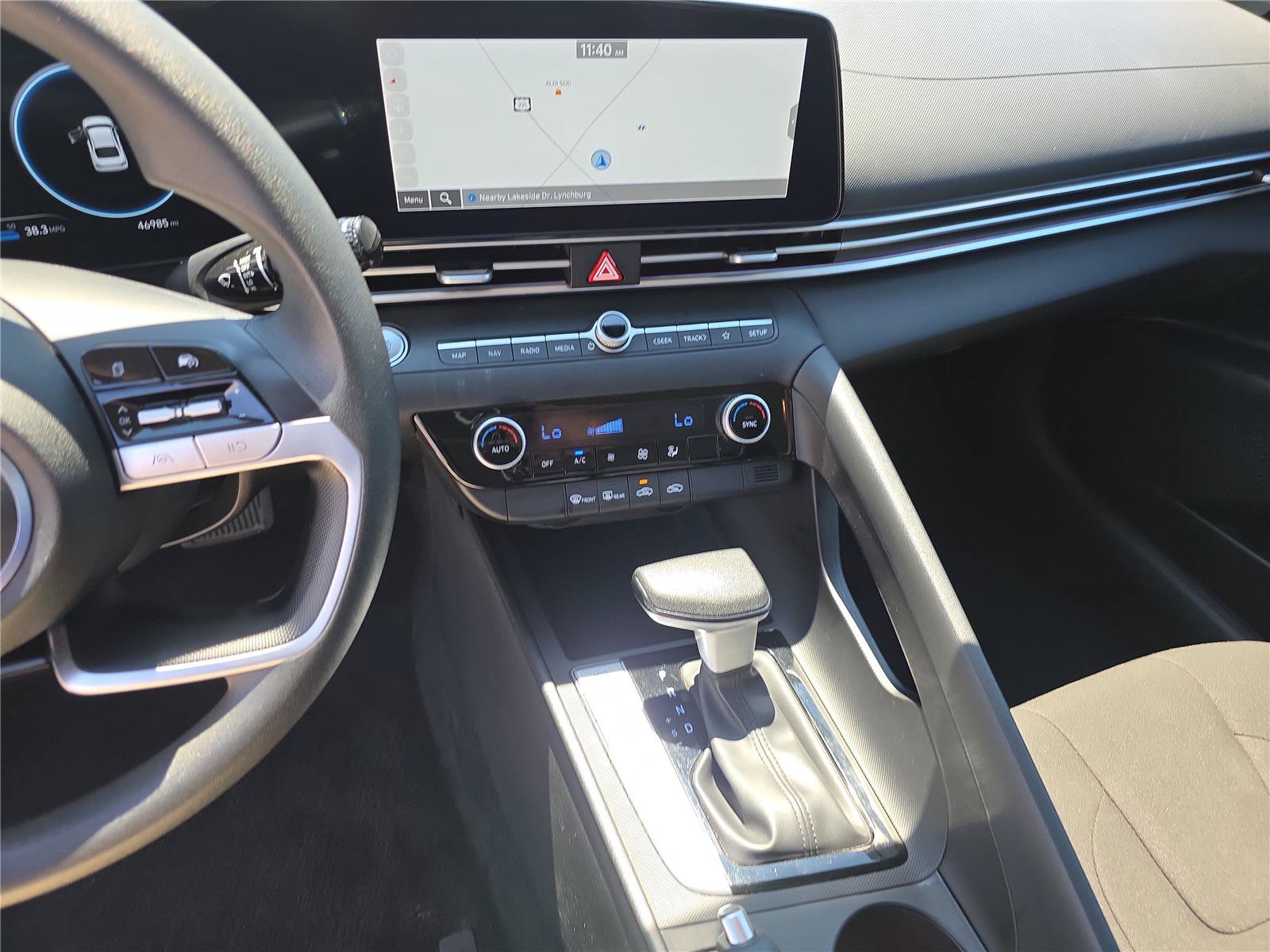 Certified 2024 Hyundai Elantra SEL FWD image 28