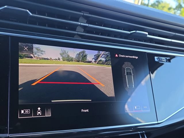 Used 2020 Audi SQ7 Premium Plus w/ Driver Assistance Package AWD/4WD image 11