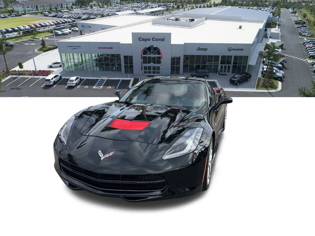 Used 2019 Chevrolet Corvette Stingray Coupe w/ 1LT image 4