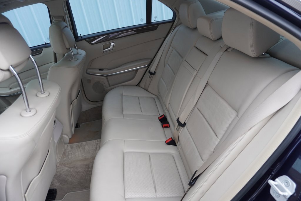 Used 2016 Mercedes-Benz E 350 Sedan image 25