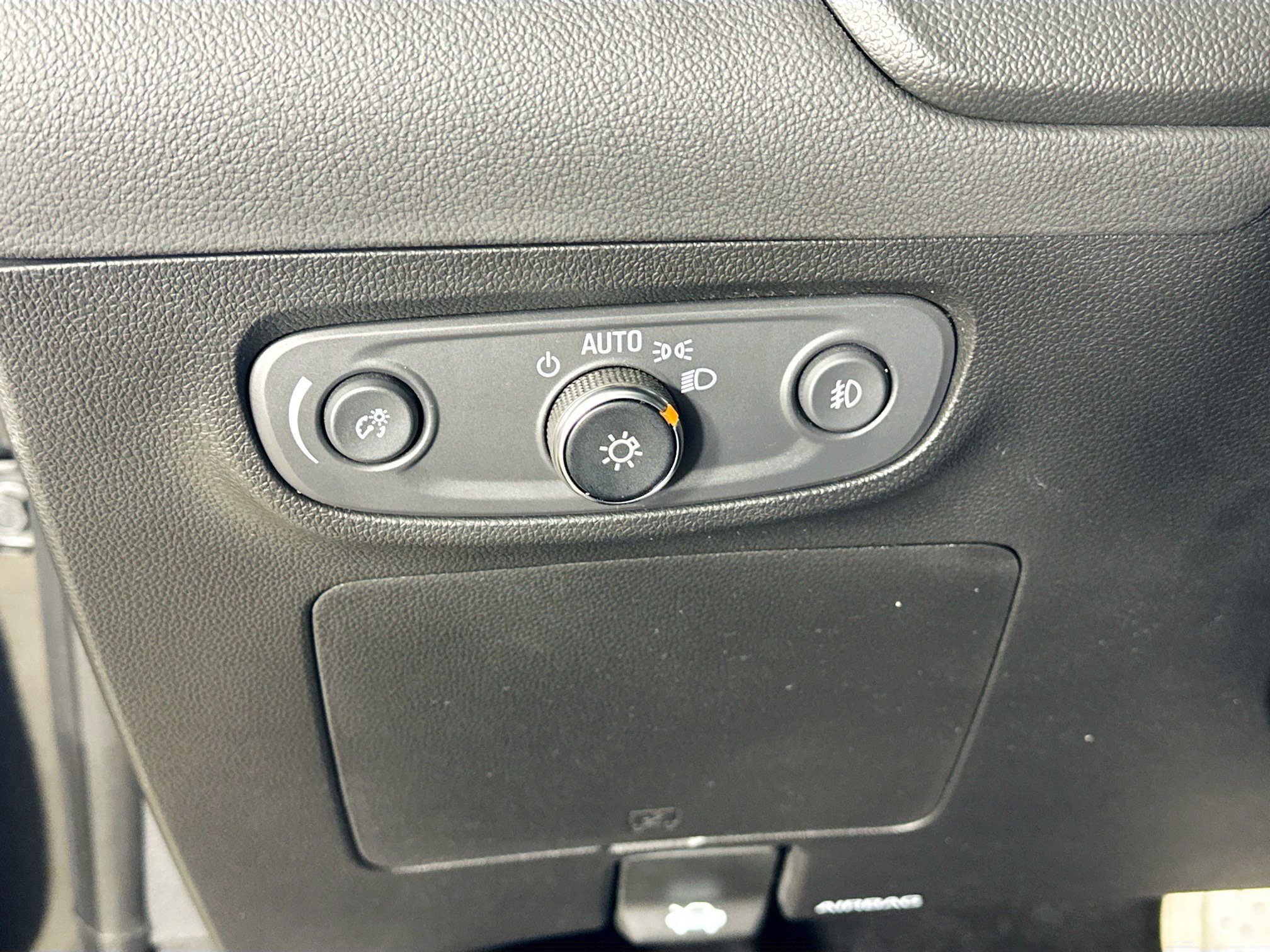 Used 2023 Buick Encore GX Preferred w/ Cold Weather Comfort Package AWD/4WD image 26