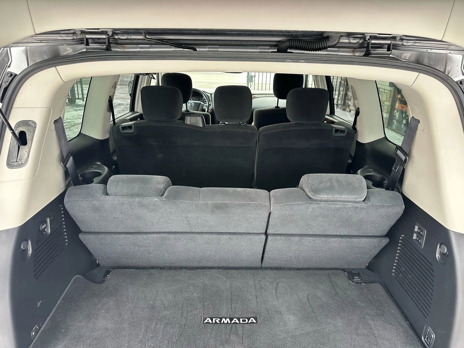 Used 2017 Nissan Armada SV w/ Driver Package image 6