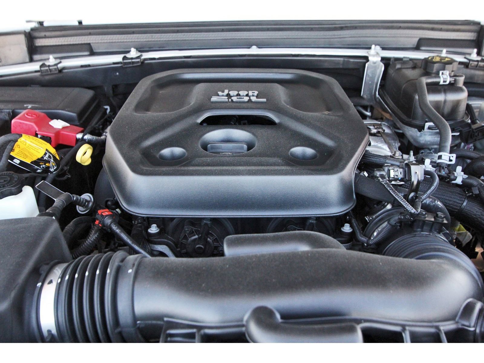 Used 2022 Jeep Wrangler Unlimited Sport image 32