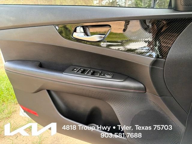 Used 2021 Kia Forte GT w/ GT2 Package FWD image 14