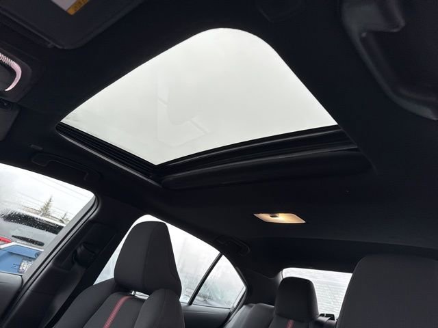 Used 2024 Toyota Corolla SE w/ SE Premium Package image 29