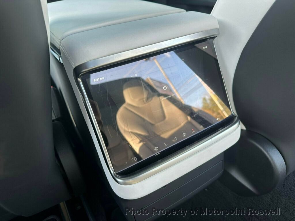 Used 2024 Tesla Model X Plaid image 21