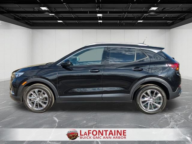 Used 2023 Buick Encore GX Essence w/ Experience Buick Package image 2