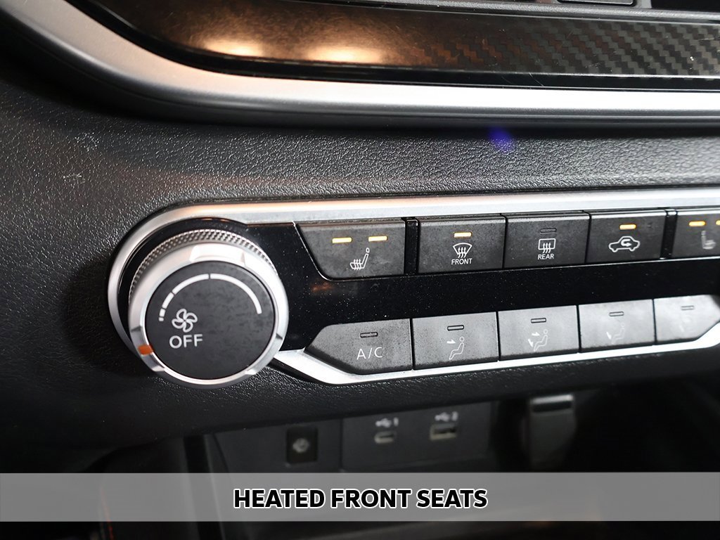 Used 2024 Nissan Altima 2.5 SR w/ SR Premium Package image 7