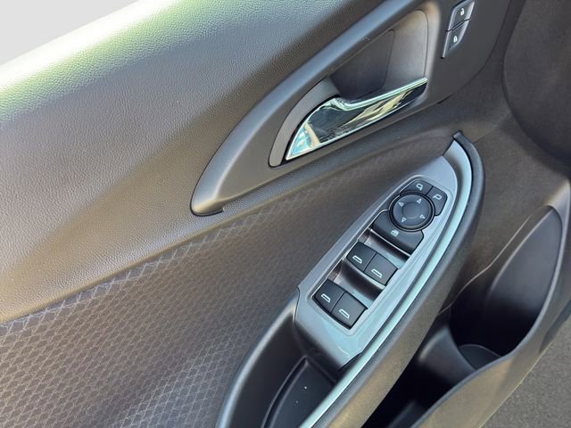 Used 2024 Chevrolet Malibu LS FWD image 17