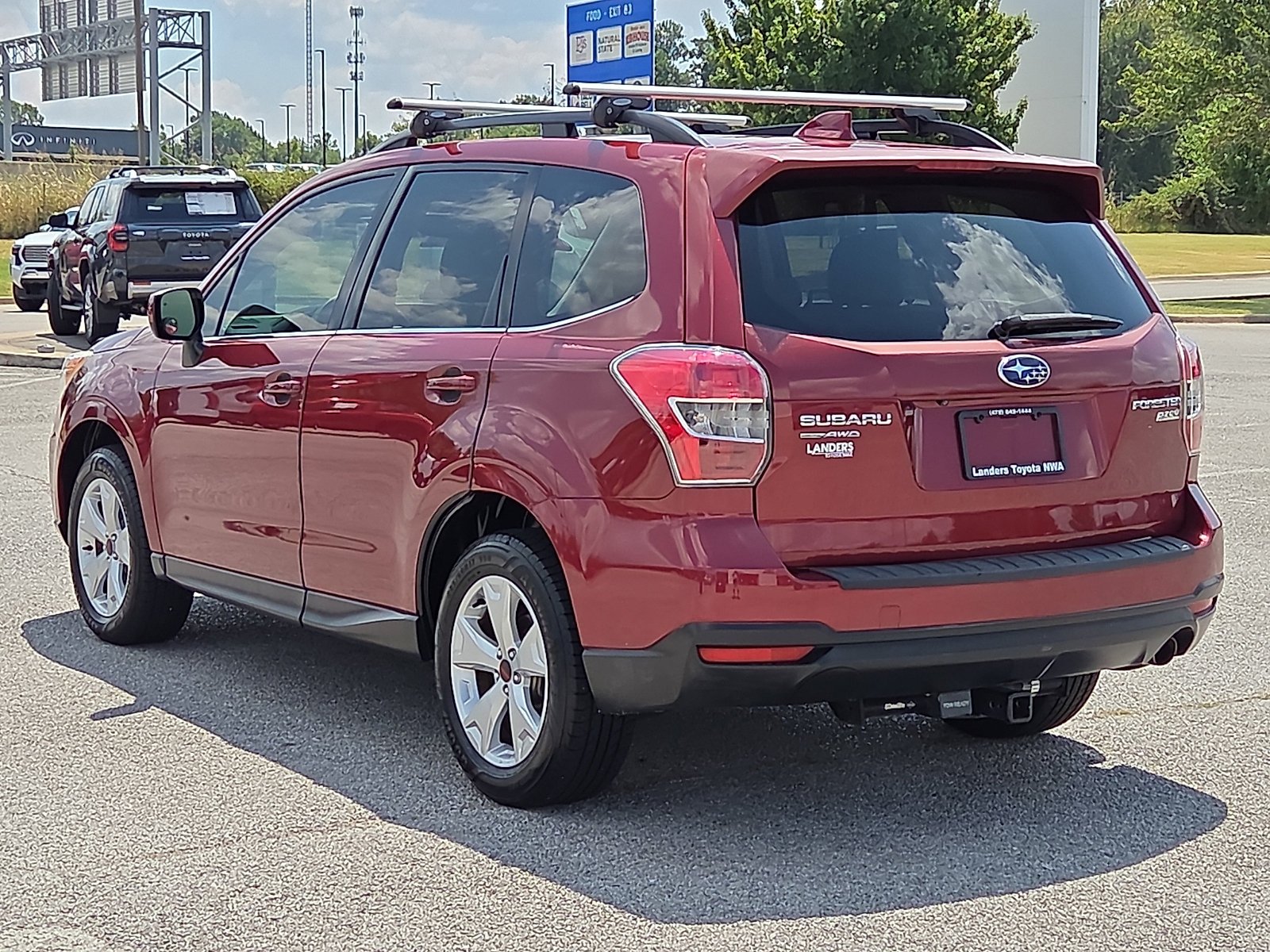 Used 2016 Subaru Forester 2.5i Limited w/ Popular Package #2 AWD/4WD image 4